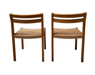 Set of 12 Mid-Century Modern 401 Dining Room Chairs by Niels Otto Møller, 1970s